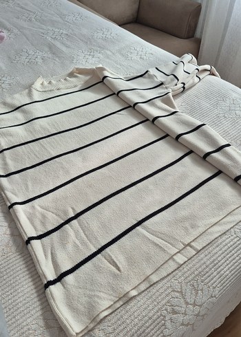 Kadın Beyaz Siyah Çizgili Boğazlı Triko - Görsel 2