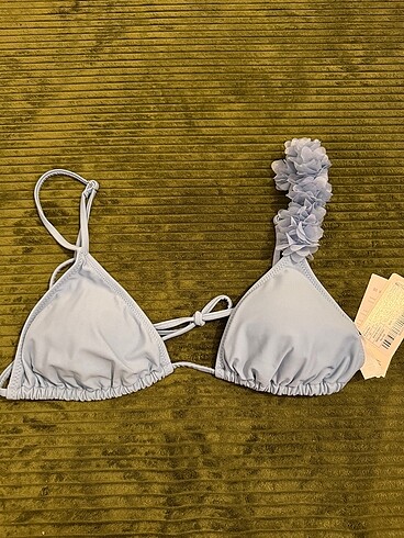 40 Beden Mavi çiçekli bikini takımı