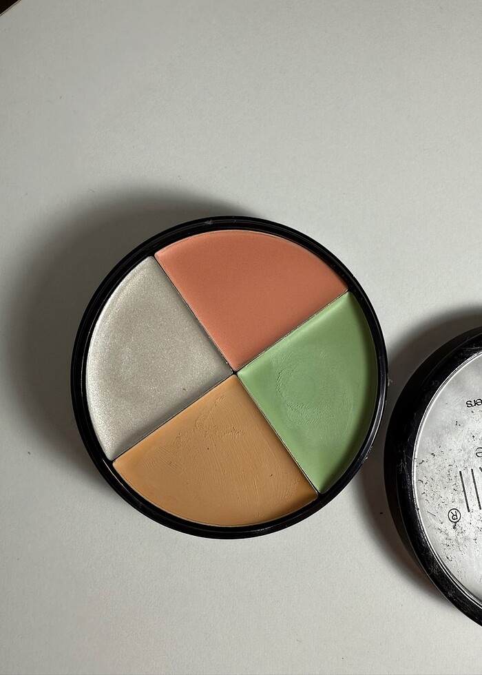 Wet n wild concealer paleti - Görsel 2