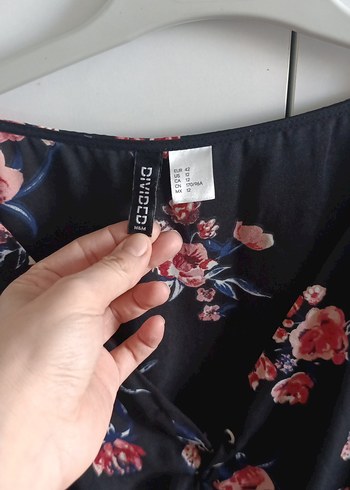 H&M Çiçek Desenli Siyah Bohem Bluz