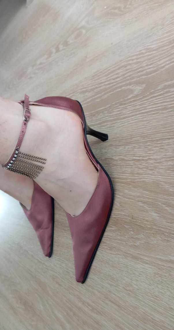 Pembe  saten Zincir Detaylı İnce Topuklu Kadın Ayakkabı - Görsel 2