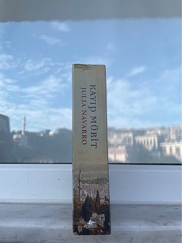  Beden Kayıp Mürit - Julia Navarro (1.Baskı)