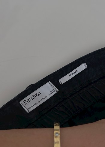 Bershka Mini Kot Şort - Görsel 9