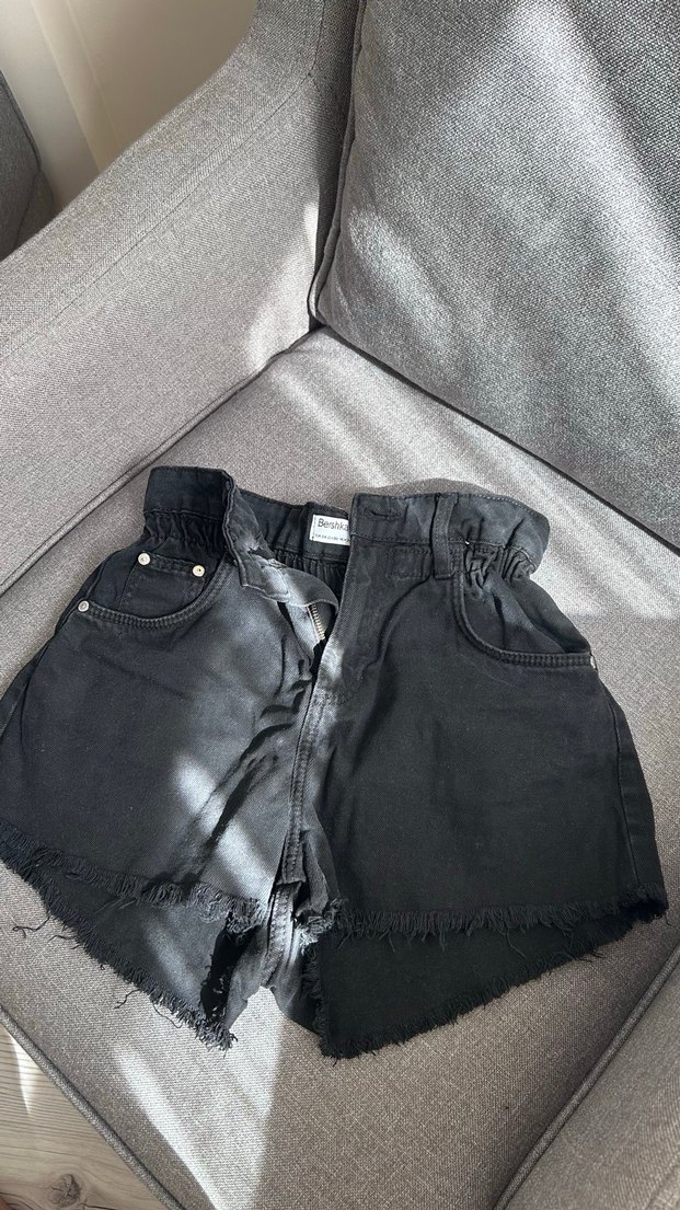 Bershka Mini Kot Şort - Görsel 4