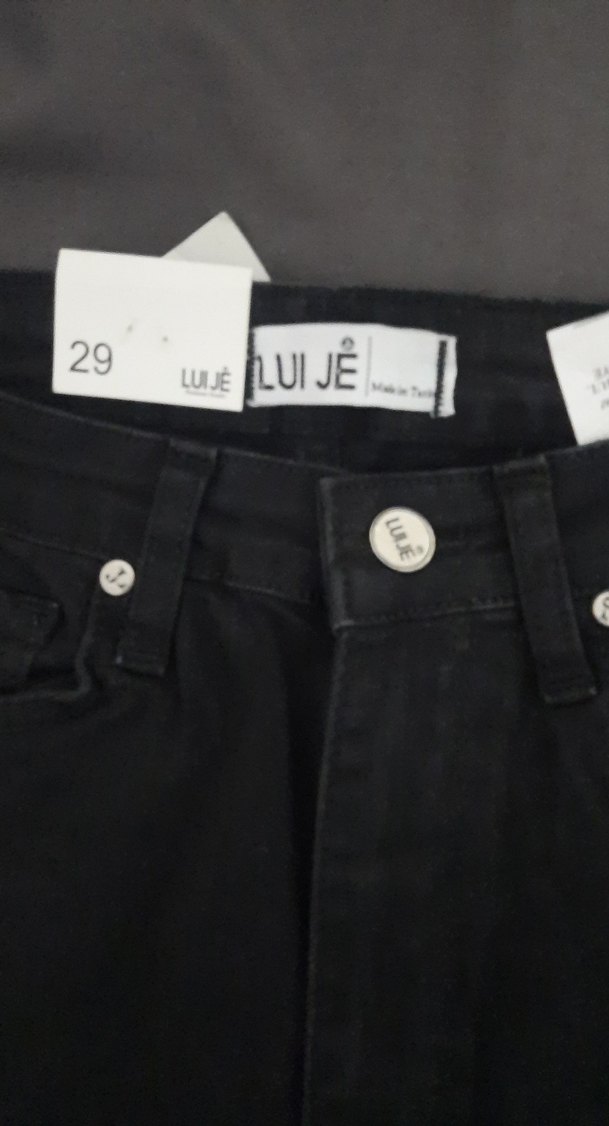 LUIJÉ Siyah Düğmeli Dar Kesim Kadın Kot - Görsel 2