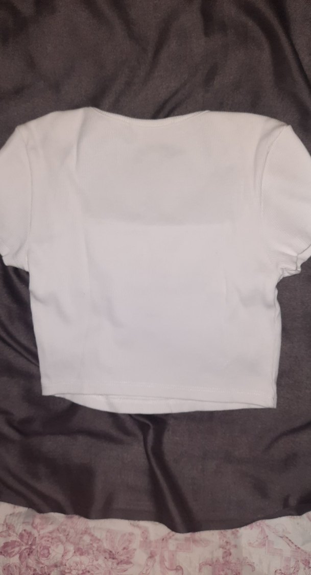 Beyaz Kadın Crop - Görsel 3