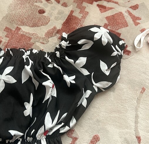 çiçekli crop - Görsel 2