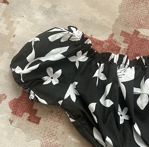 çiçekli crop - Görsel 3