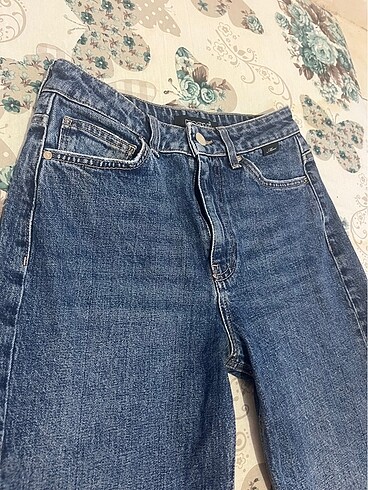 Mavi jean pantolon