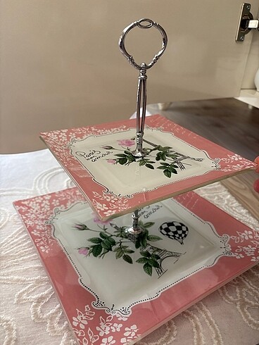 2 katlı sunumluk