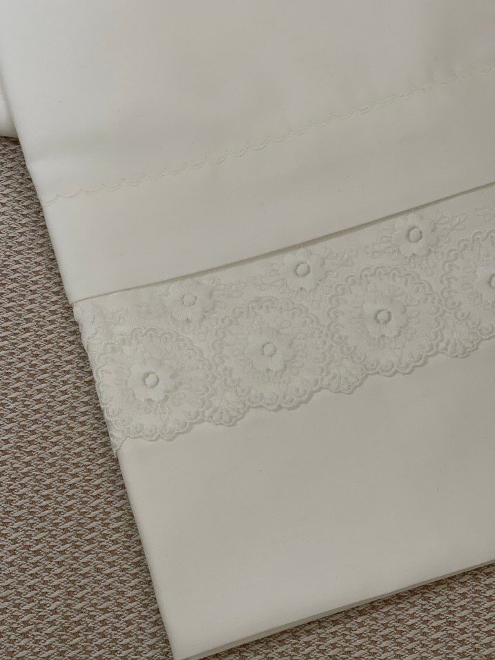 Nakışlı kırık beyaz tek kişilik çarşaf Takımı - Görsel 2