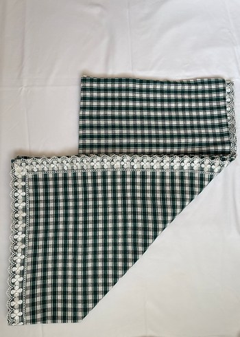 İşlemeli Yeşil-beyaz Ekose Masa Örtüsü - Görsel 2