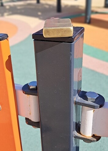 Beden Renk Kasım/1992 üretim. Pirinç Zippo