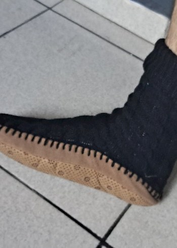 Kadın- Erkek Çok Renkli Örgü Dolgu Topuklu Ev Terliği - Görsel 6