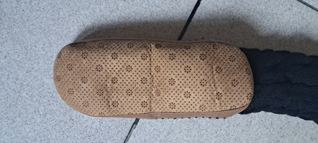 Kadın- Erkek Çok Renkli Örgü Dolgu Topuklu Ev Terliği - Görsel 5