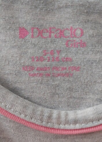 Defacto Sweat