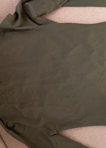Haki renkli büzgülü bluz - Görsel 2