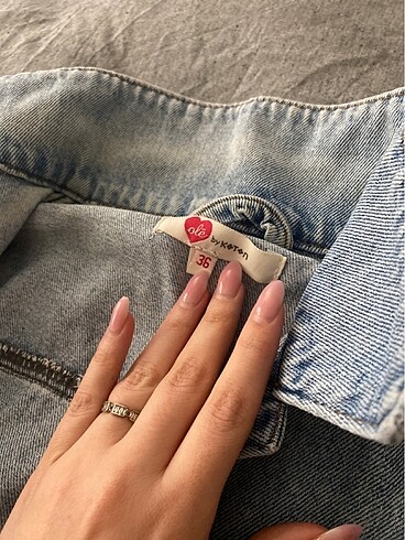 36 Beden denim jacket