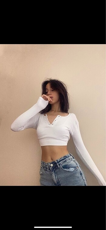 BEYAZ UZUN KOLLU CROP