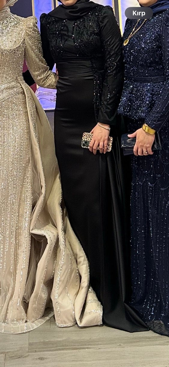 Siyah abiye saten şalı ile birlikt e - Görsel 2