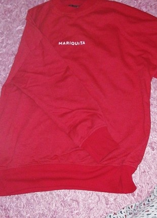 Kırmızı swetshirt 