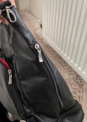 Anne bebek çantasıFermuarlı Siyah Deri Kadın Çantası - Görsel 5