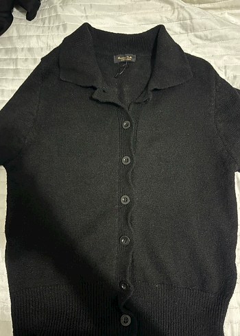 Düğmeli Siyah Yün Kadın Hırka - Görsel 3