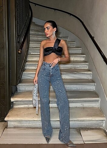 Parlak taşlı kot pantolon 