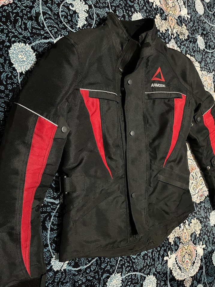 Kırmızı Siyah motor montu - Görsel 3