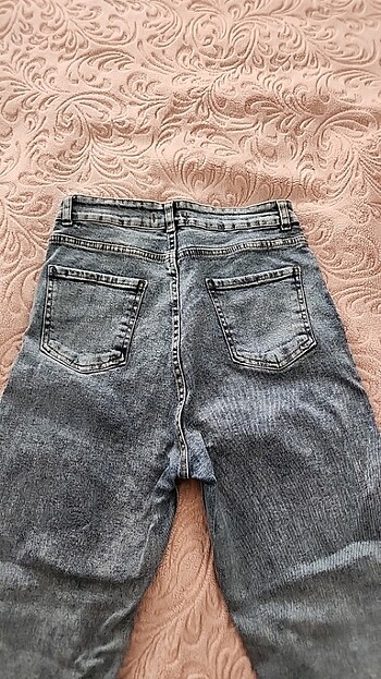 29 Beden mavi Renk Mom jean
