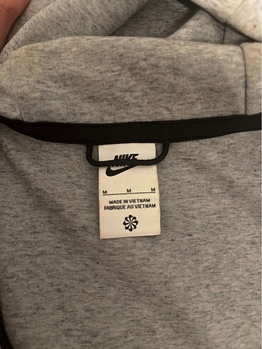 m Beden gri Renk Nike chealse tech
