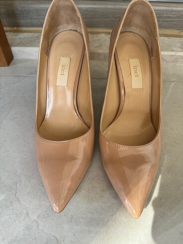İnci stiletto ayakkabı