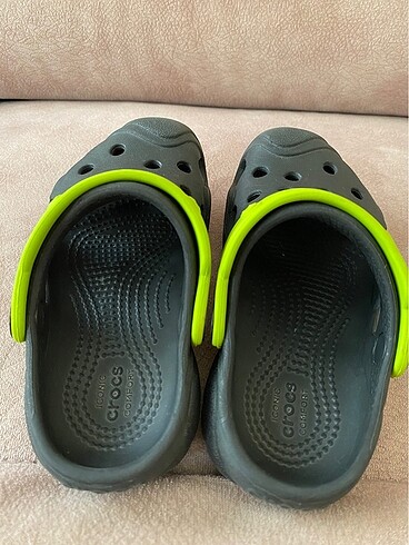 24 Beden siyah Renk Crocs erkek çocuk terlik