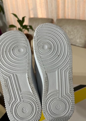 32 Beden Çocuk Beyaz Cırt Cırtlı Spor Ayakkabı