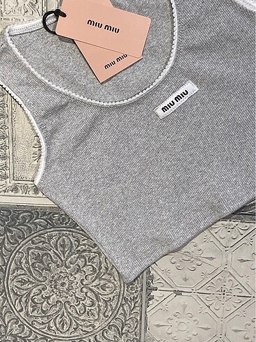 s Beden Miu miu crop