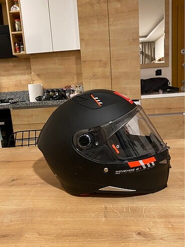 MT-HELMETS