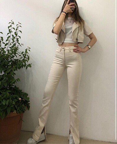 Yan detay jean ETİKETLİ