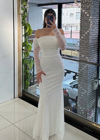 Boncuk İşlemeli Uzun Kollu Beyaz Nişan Elbisesi - Görsel 3