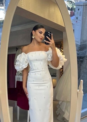 Beyaz Nakışlı Drapeli Uzun Nikah Elbisesi - Görsel 5