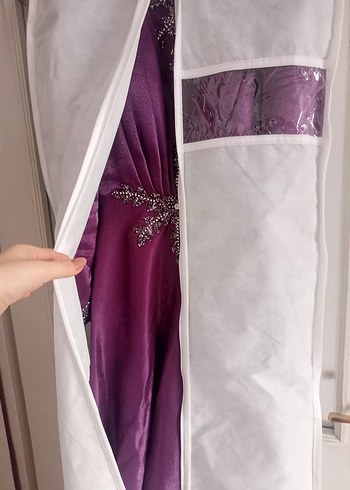 Uzun Kollu Mor İşlemeli Abiye Elbise - Görsel 10