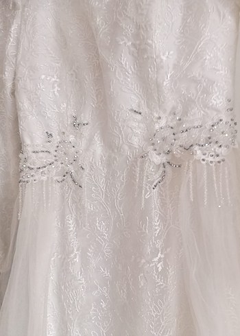 Uzun Beyaz Dantel ve Tül Gelinlik - Görsel 2