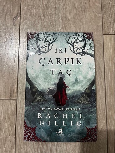 İki Çarpık Taç- Rachel Gillig