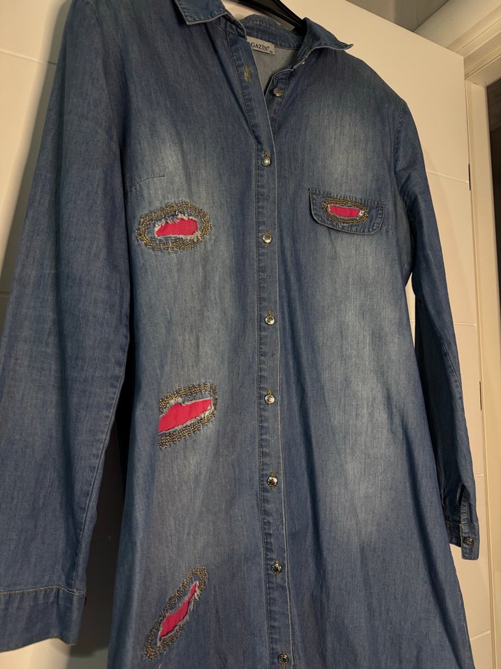 Uzun Kollu Nakışlı Mavi Kot Ceket - Görsel 2