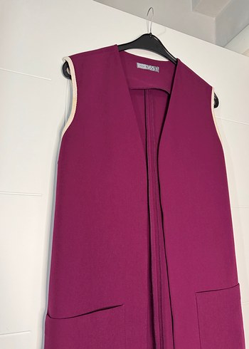 Nar Çiçeği Renkli Asimetrik Kesim Yelek - Görsel 2