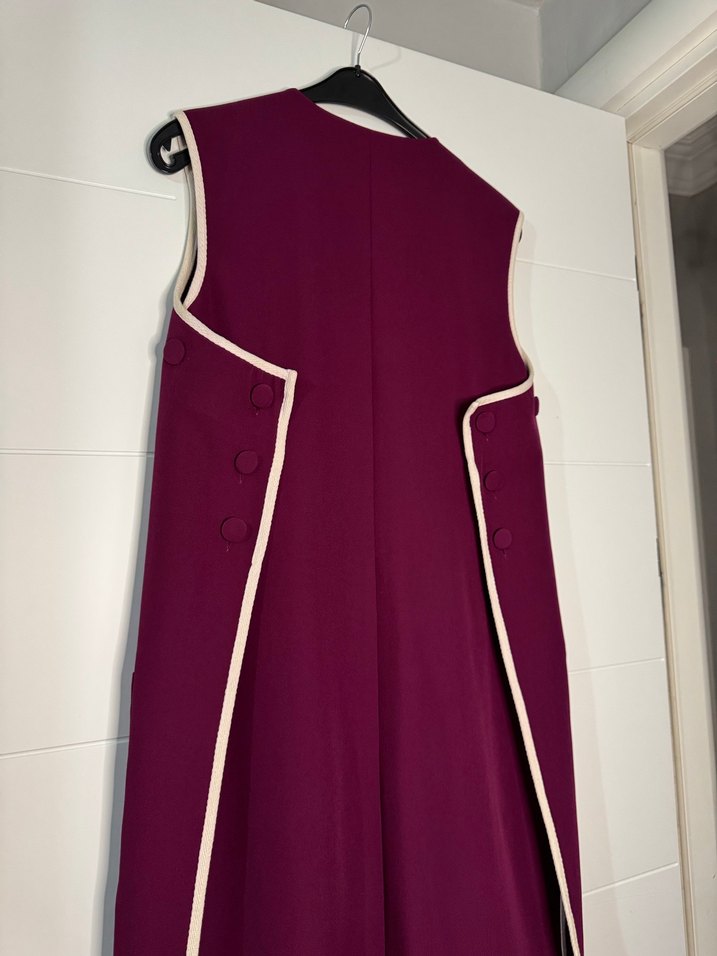 Nar Çiçeği Renkli Asimetrik Kesim Yelek - Görsel 3