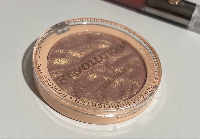 revolution highlighter