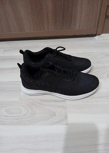 Siyah Bağcıklı Erkek Spor Ayakkabı - Görsel 3