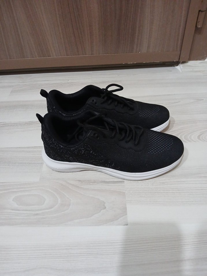 Siyah Bağcıklı Erkek Spor Ayakkabı - Görsel 3