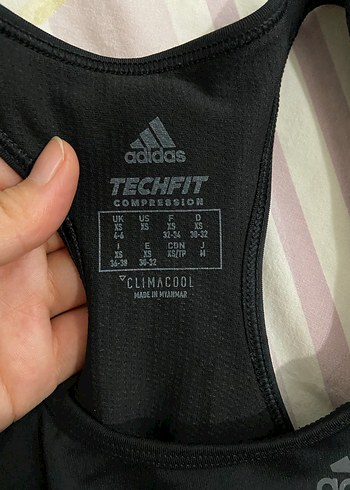 Siyah Adidas Spor Sütyeni - Görsel 3