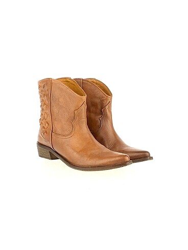 Zara Zara Bot %70 İndirimli.